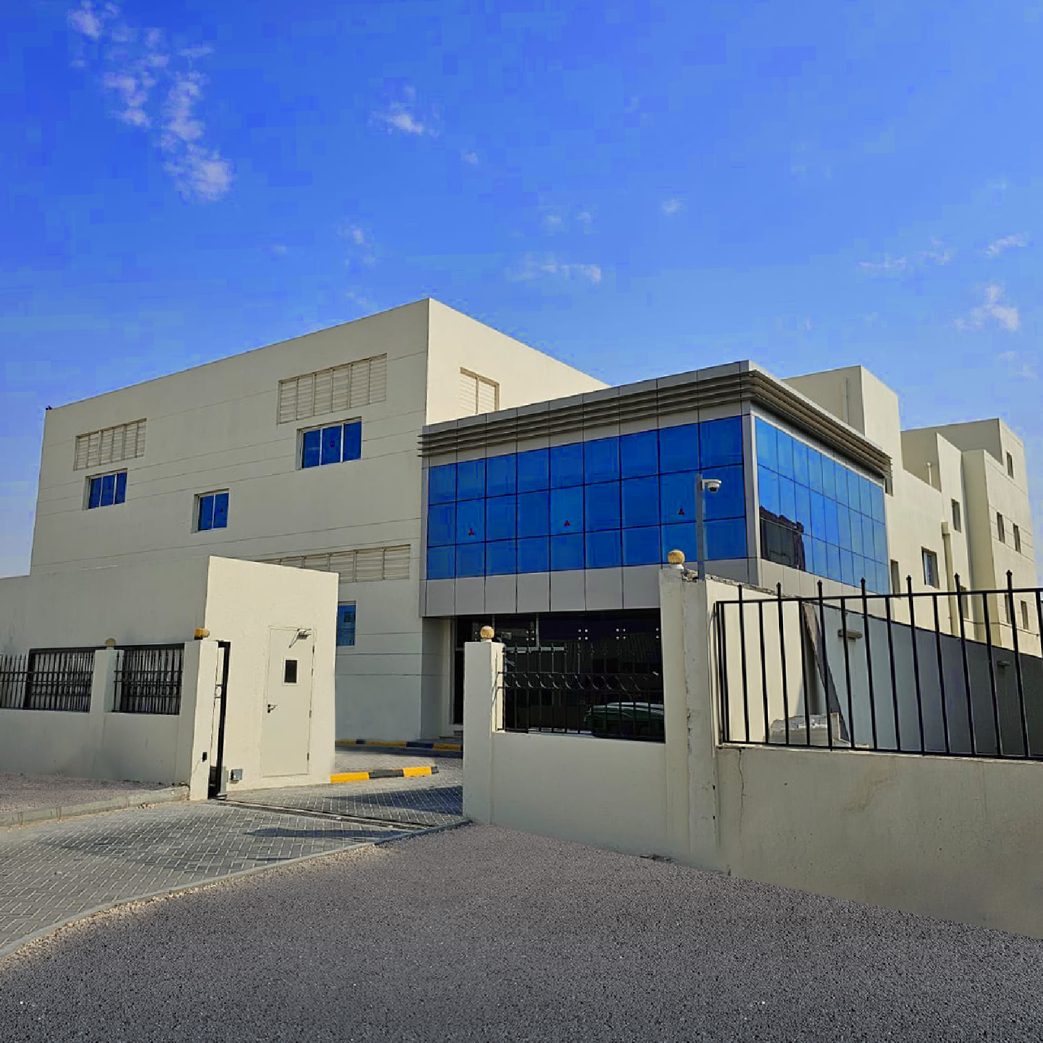 ALMADAR ENGENEERING W.L.L